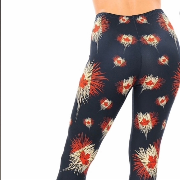 LEGGINGS DEPOT CANADIAN Flag Print Full Length Leggings Size 10 NWT - Picture 3 of 4
